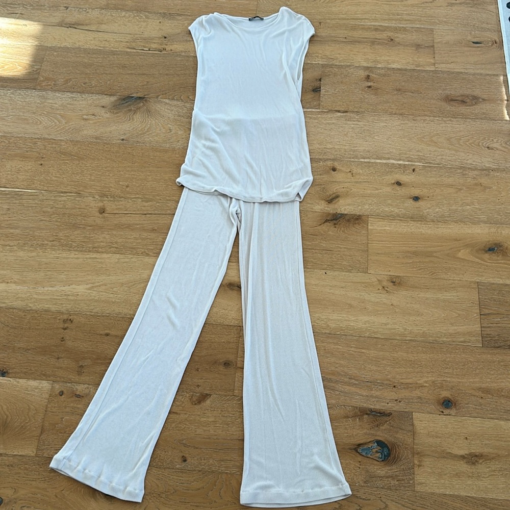 Zara RIBBED WIDE LEG PANTS and RIBBED T-SHIRT set